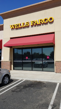 Wells Fargo Bank 01
