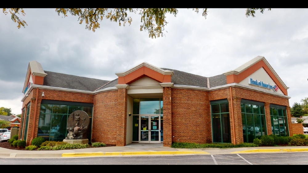 Bank of America (with Drive-thru ATM) 01
