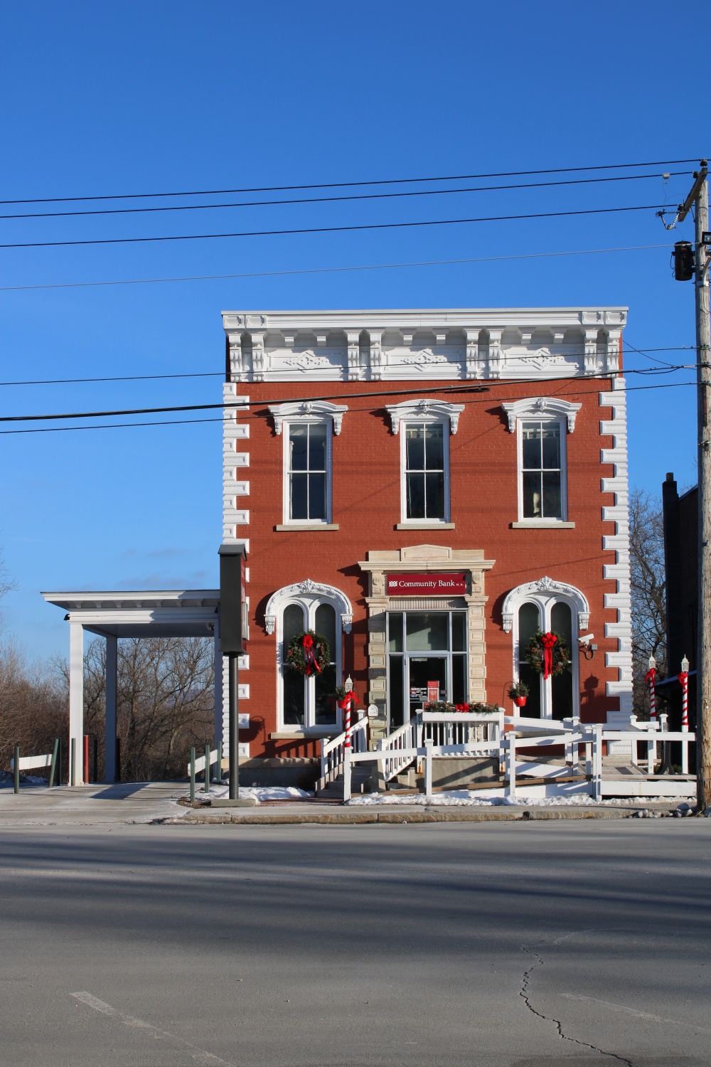 Community Bank, N.A. 01