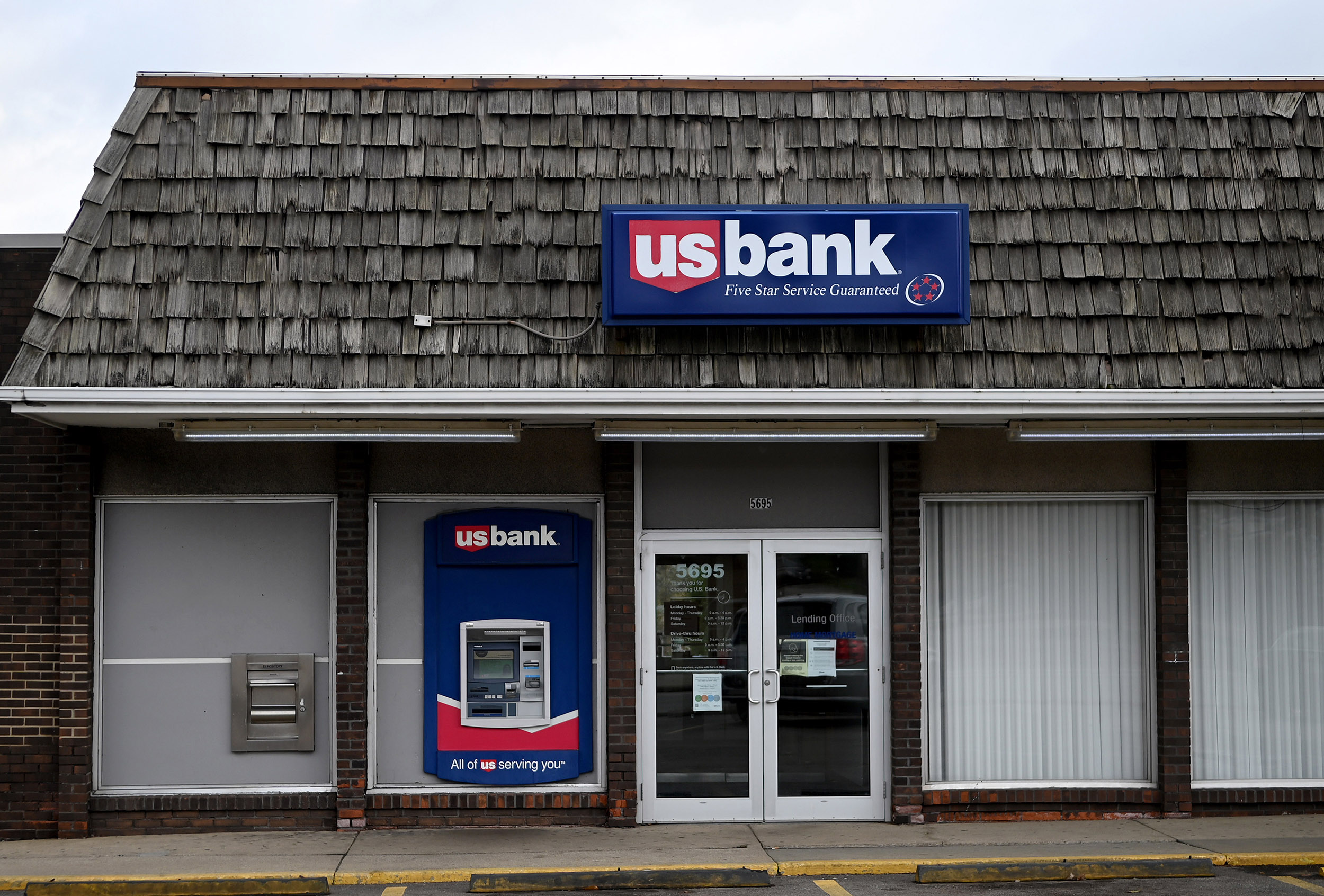 U.S. Bank Branch 01