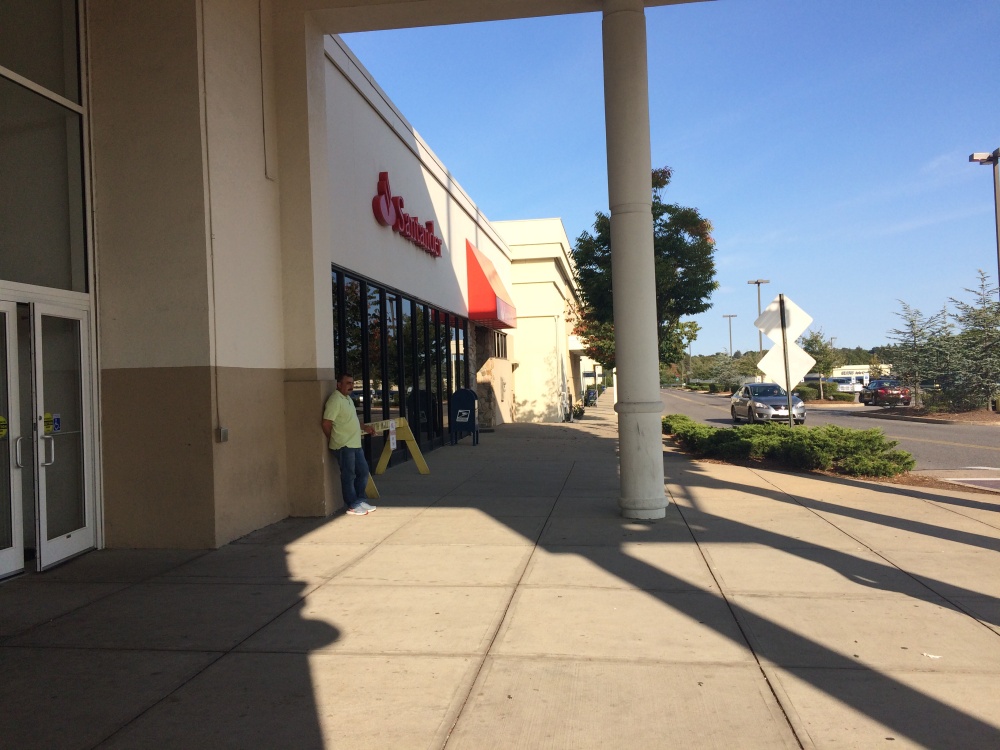 Santander Bank Branch 01