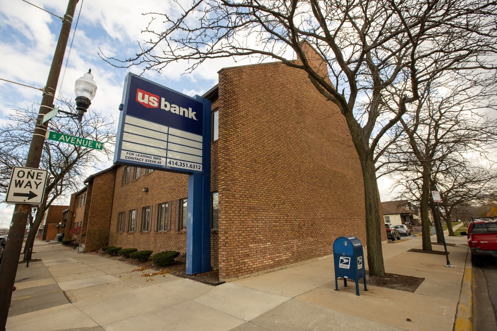 U.S. Bank Branch 01
