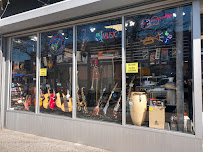 Paradise Pawnbrokers Inc 04
