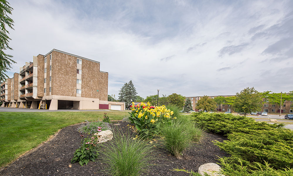 Park Guilderland Apartment Homes 01