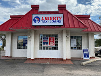 Liberty Tax & Loans 01