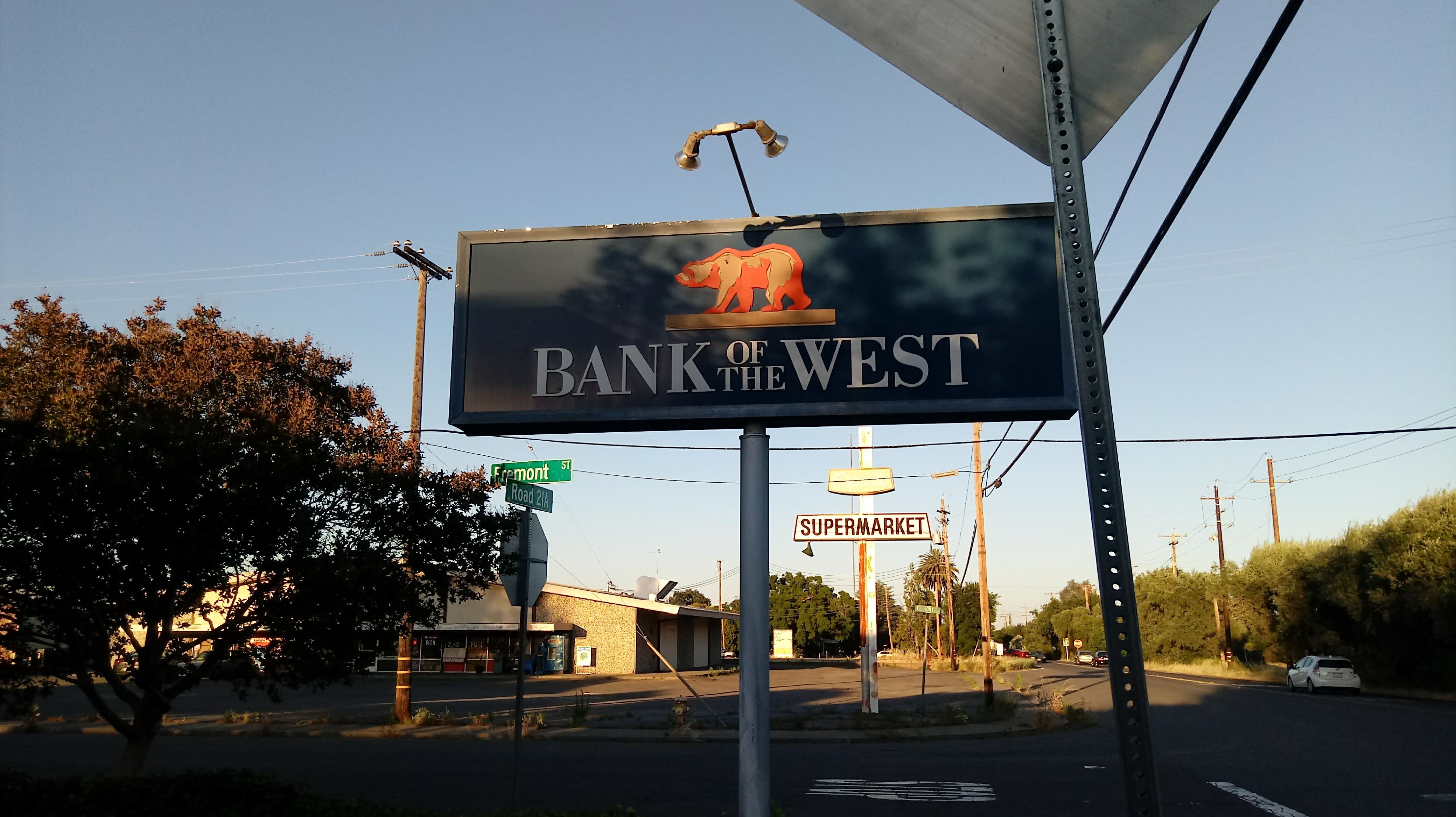 Bank of the West - ATM 01