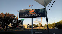 Bank of the West - ATM 01