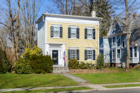 Berkshire Hathaway HomeServices Fox & Roach 01