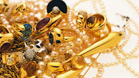 Golden Island Jewelry & Pawn 02