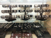 Golden Island Jewelry & Pawn 03