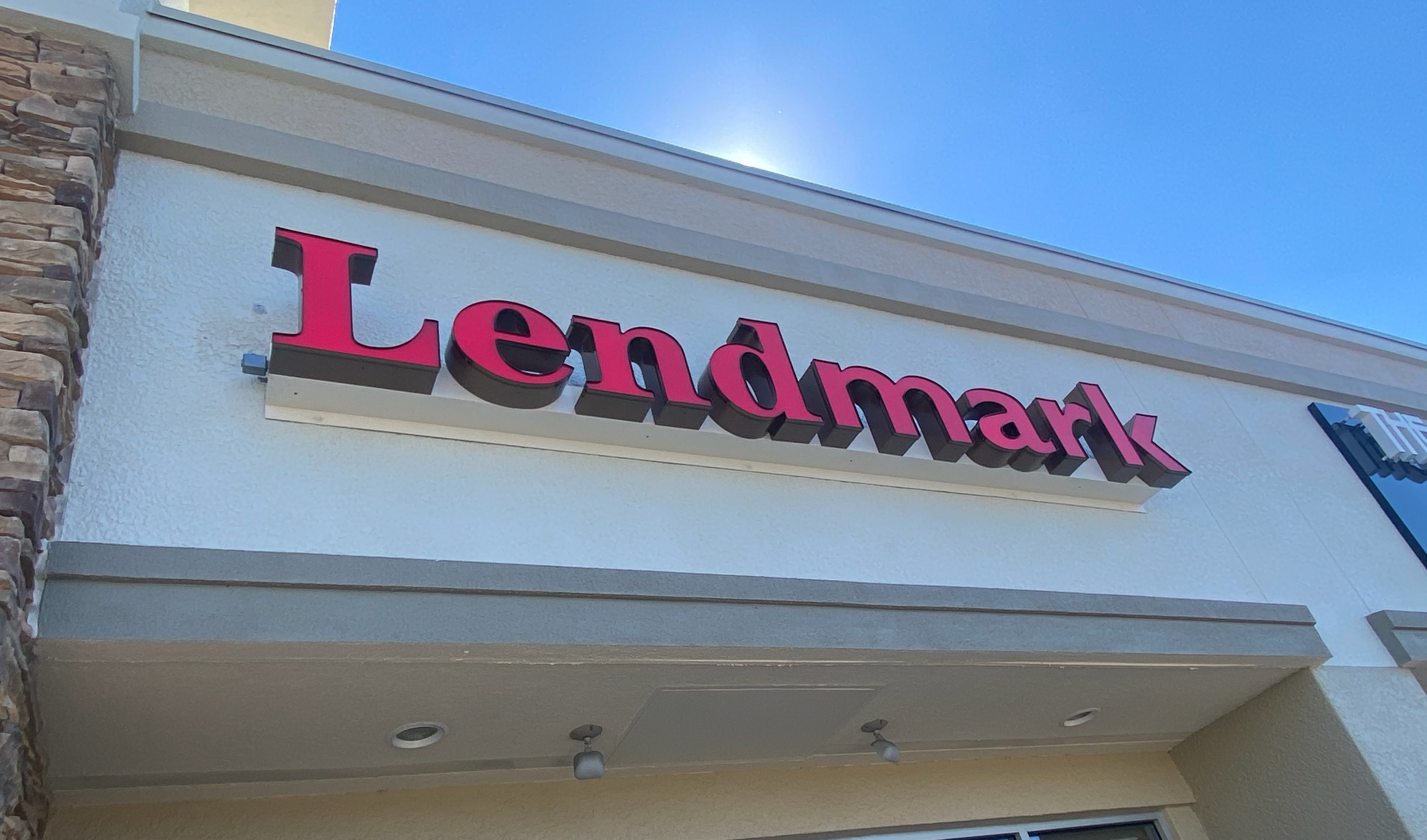 Lendmark Financial Services LLC 01