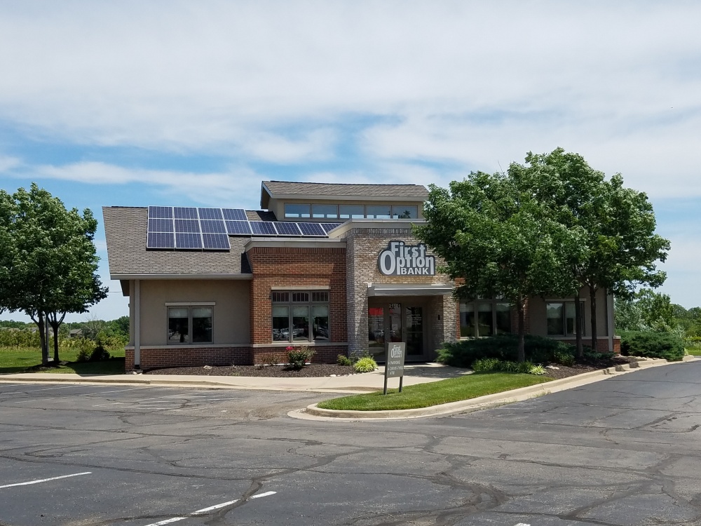 First Option Bank Spring Hill 01