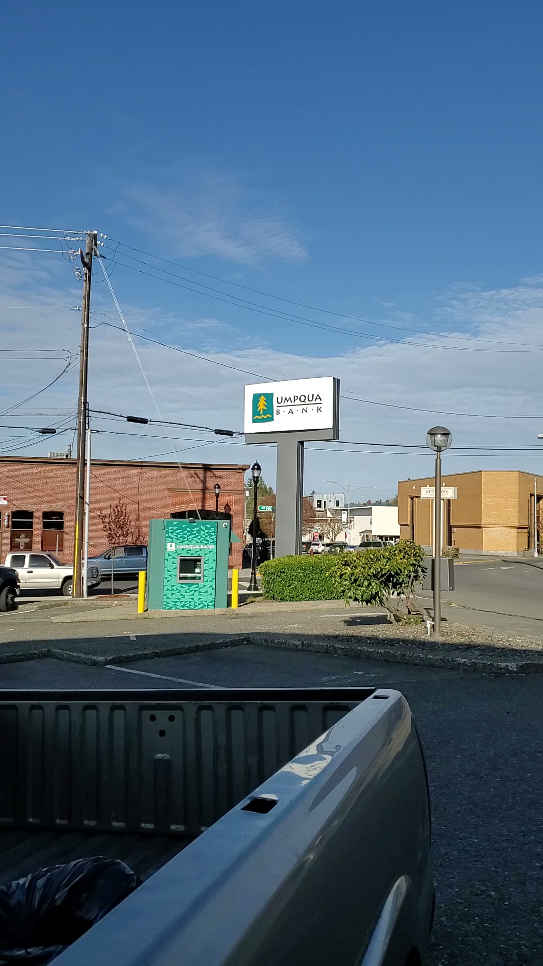 Umpqua Bank 01