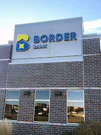 Border Bank 03
