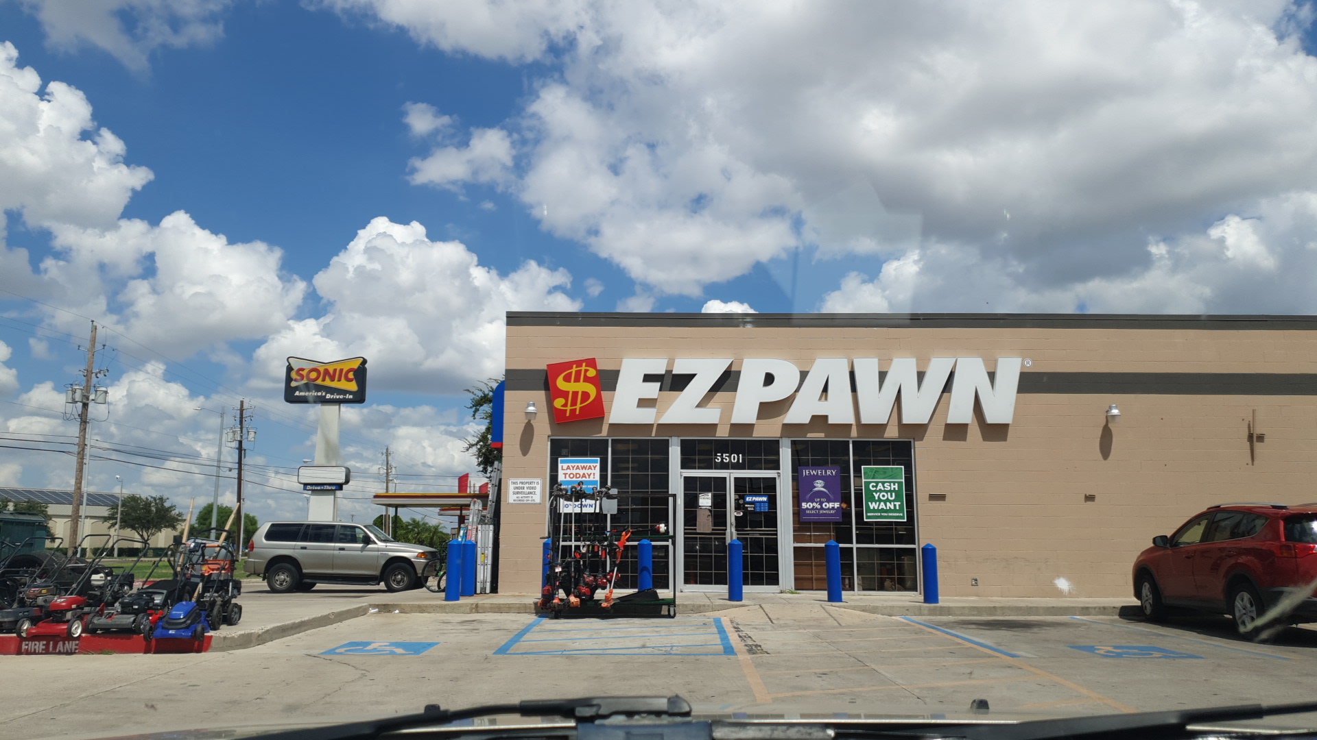 EZPAWN 01
