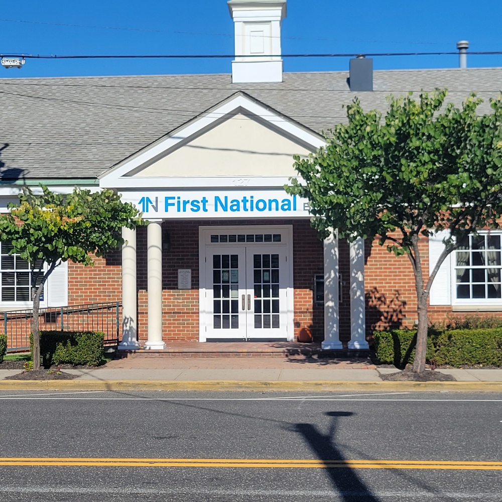 The First National Bank of Long Island 01