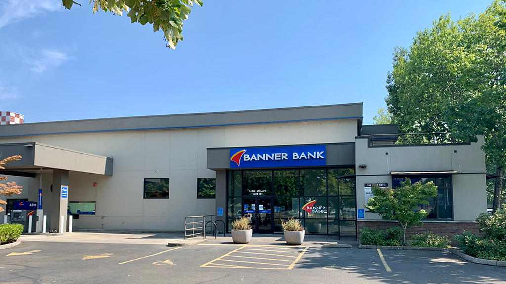 Banner Bank 01
