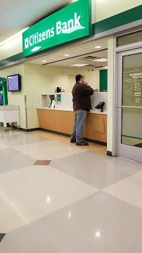 Citizens Bank Supermarket Branch 01
