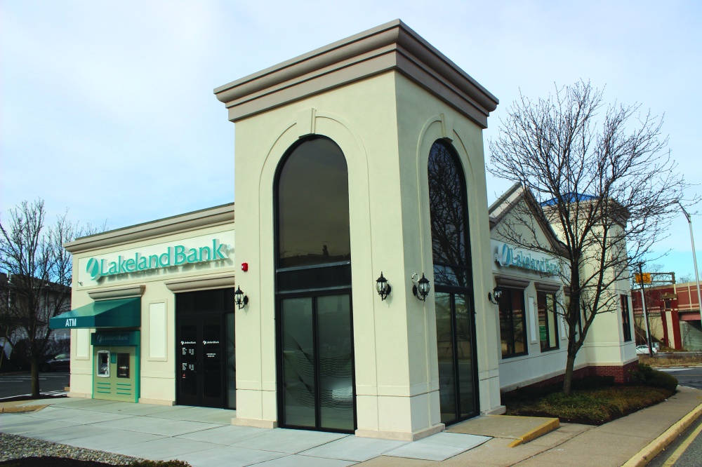 Lakeland Bank 01