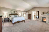 Lori Patch, The Thomas Group NW Real Estate 04
