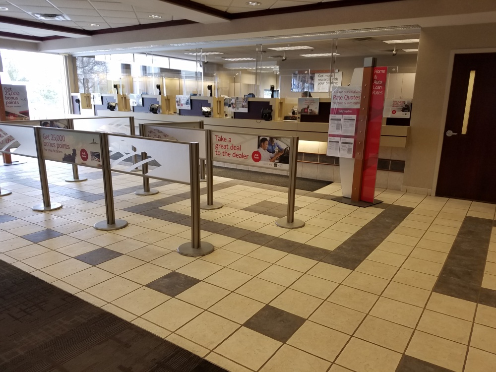 Bank of America (with Drive-thru ATM) 01