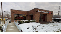 Bank of America (with Drive-thru ATM) 01