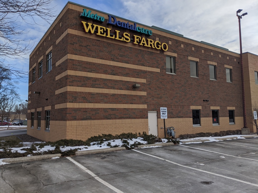 Wells Fargo Bank 01