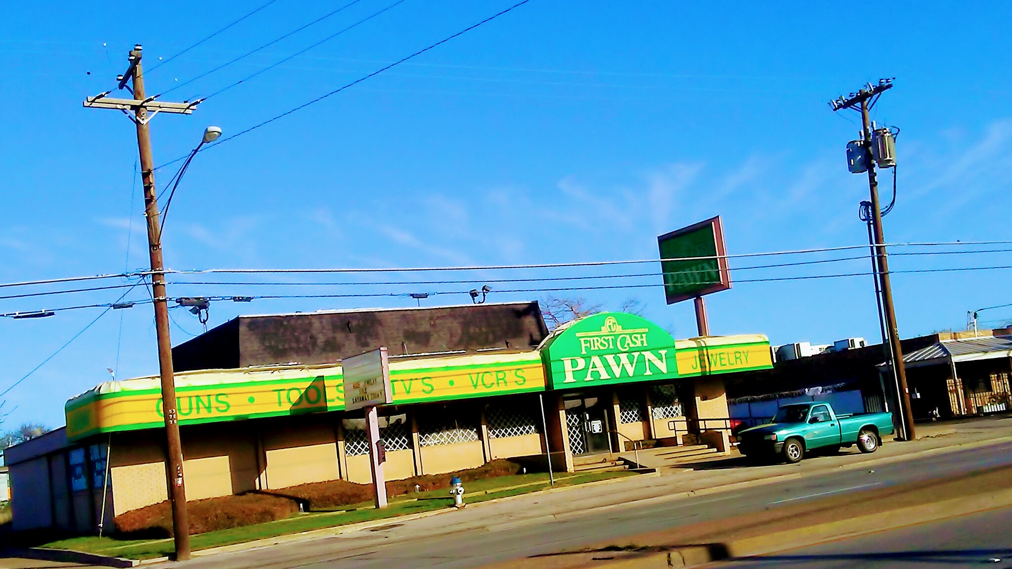 First Cash Pawn 01