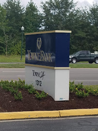 TowneBank 02