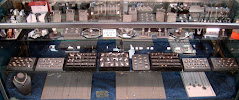 183 Pawn Shop 03