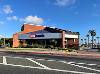 U.S. Bank Branch 01