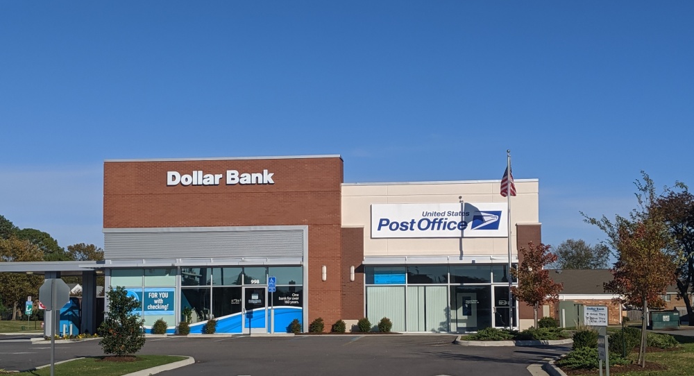 Dollar Bank 01