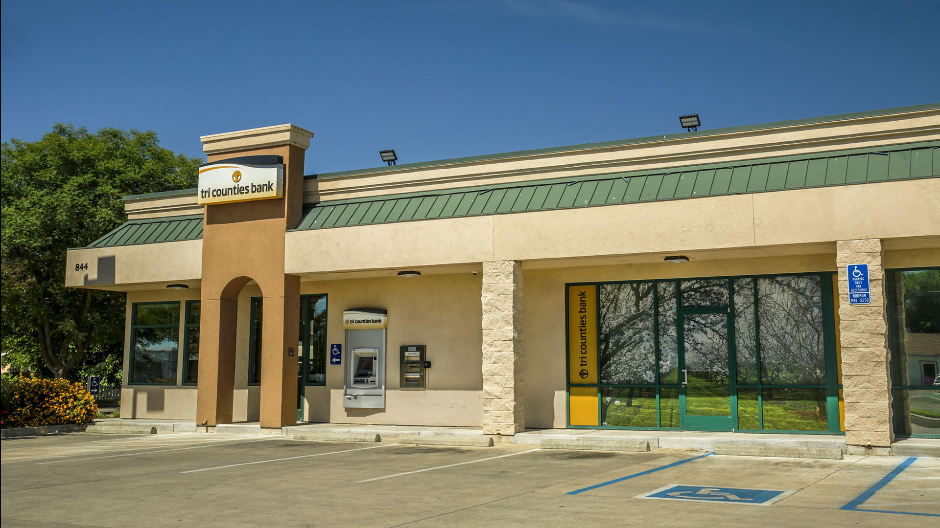 Tri Counties Bank 01