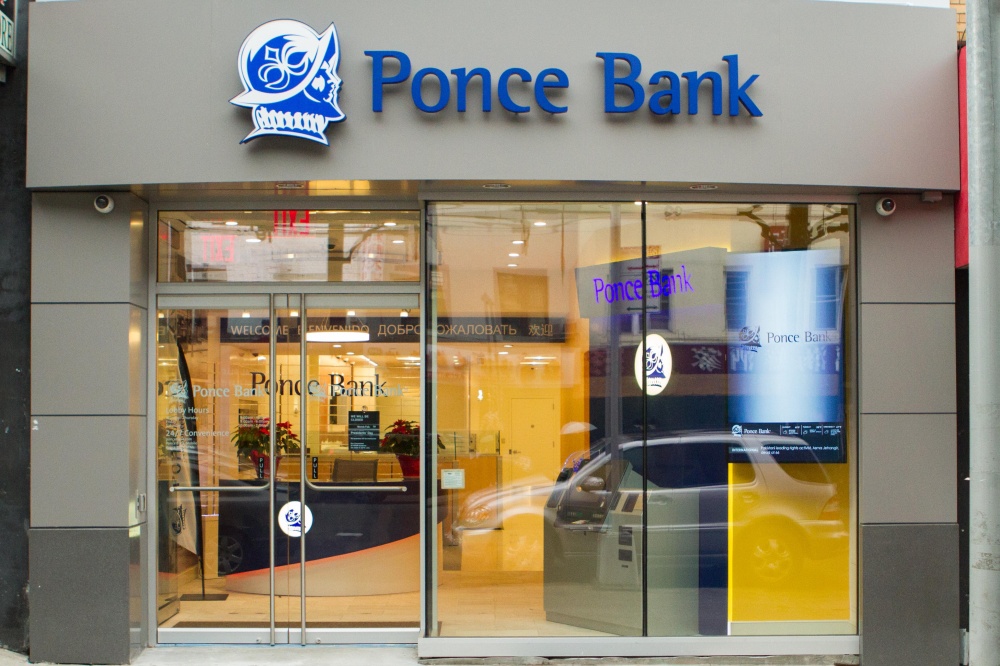 Ponce Bank, Bensonhurst 01