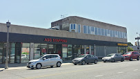 Cermak Ridgeland Currency Exchange 01