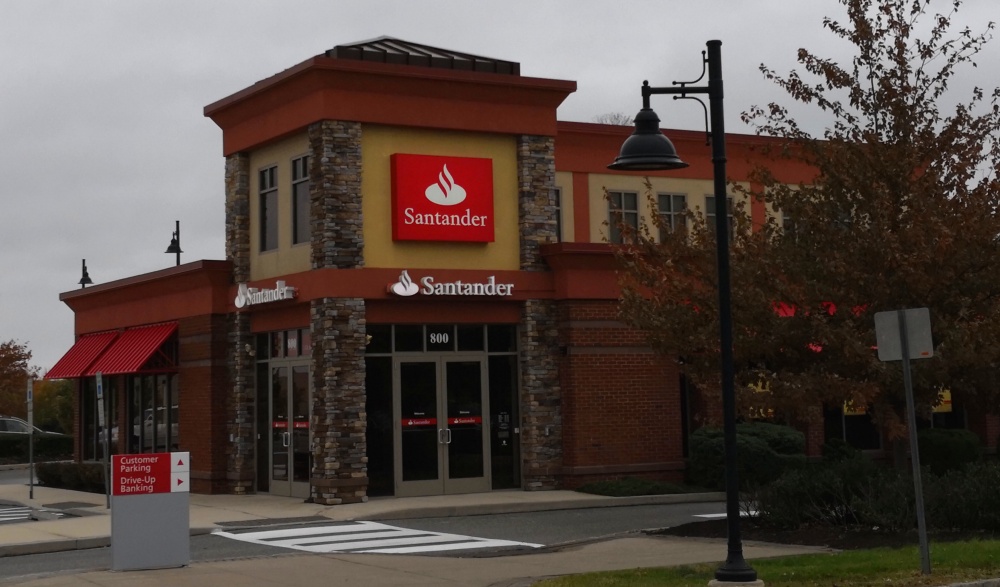 Santander Bank Branch 01