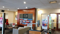 Bank of America (with Drive-thru ATM) 04