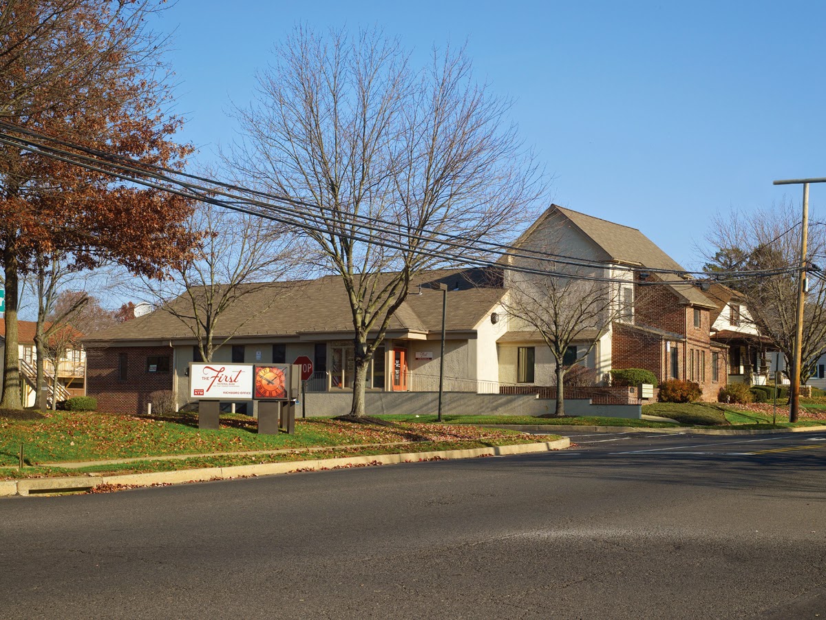 The First National Bank & Trust 01