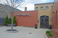 Town Bank 04