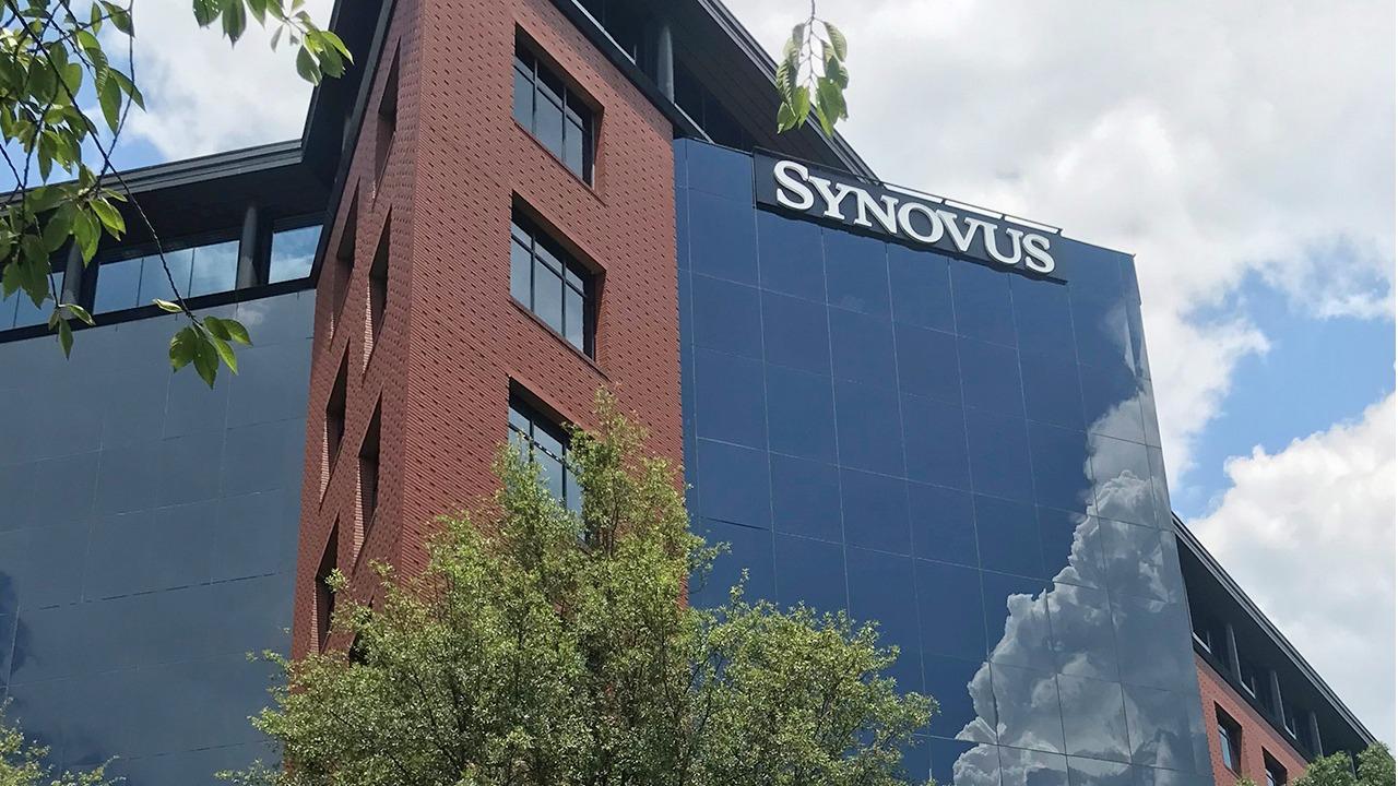 Synovus Bank 01