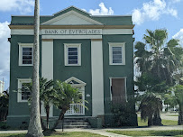 Bank of Everglades Building 01