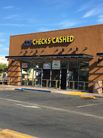 CCS Title Loan Services – LoanMart East Compton 04