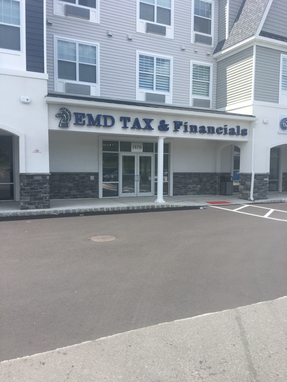 EMD Tax & Financial Services 01