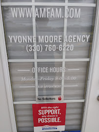 Yvonne Moore American Family Insurance 02