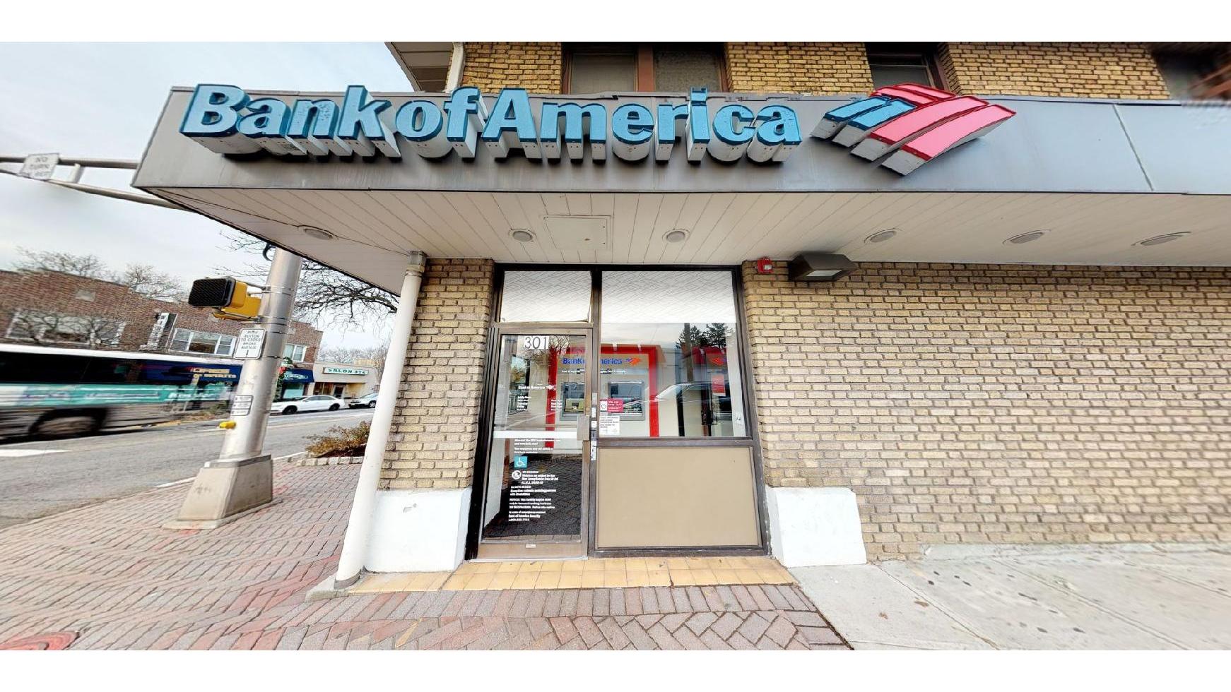 Bank of America Financial Center 01