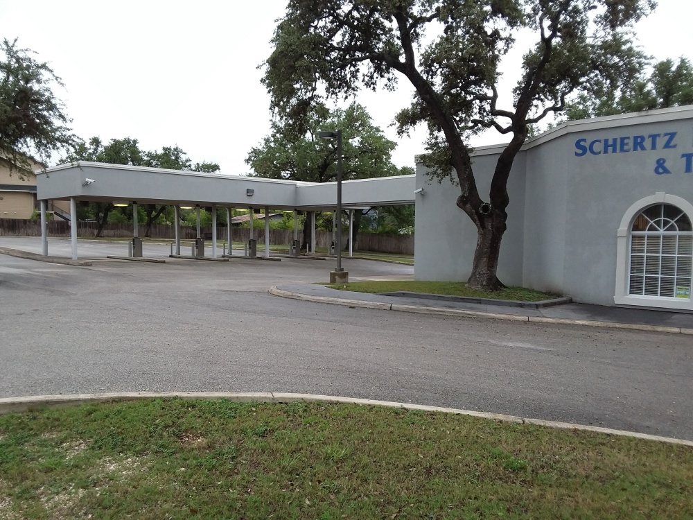 Schertz Bank & Trust 01