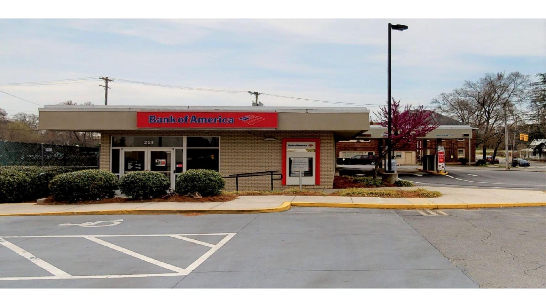 Bank of America (with Drive-thru services) 01
