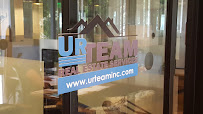 UR TEAM Real Estate Services: Terrance Scotton 04