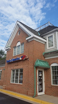 Bank of America (with Drive-thru ATM) 03