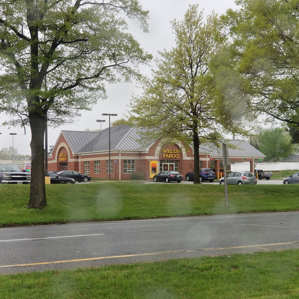 Wells Fargo Bank 01